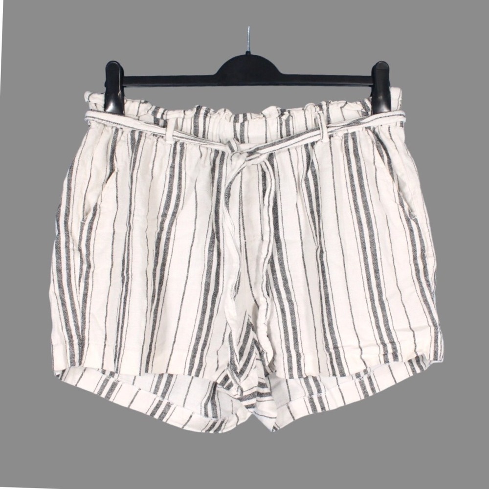 OLD NAVY Gray Striped LINEN BLEND Elastic Waist/Tie Belt HIGH-RISE Shorts Sz 14